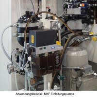 SKF Einleitungspumpe MKF2-12AB02000 - für Fließfett - 230 Volt - 3 Liter - 0,2 l/min - ohne Steuerung - mit Füllstandsschalter - ohne Druckschalter - ohne Manometer - mit Kunststoffbehälter - 1 Rundstecker M12x1 - 1 Rechteckstecker