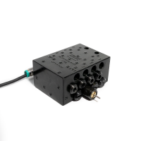 Lincoln Progressivverteiler SSVD 8-KN - max. 1,8 cm³ pro Hub/Auslass - 20 bis 350 bar - Auslässe: 8 - Einlass: G1/8 - Auslass: M10x1 - Material schwarz-chromatierter Stahl - mit Anzeigestift - mit Näherungsschalter - mit Kabel